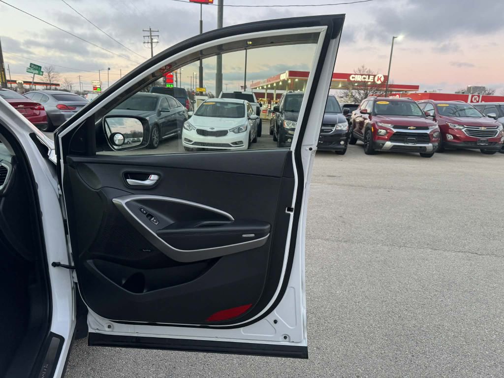 Used 2015 Hyundai Santa Fe Sport 2.0T w/ Option Group 05 image 25