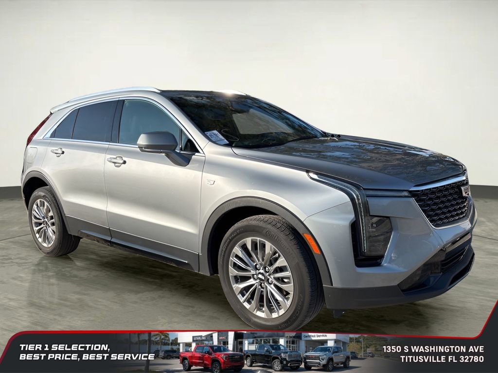 Used 2024 Cadillac XT4 Premium Luxury image 5