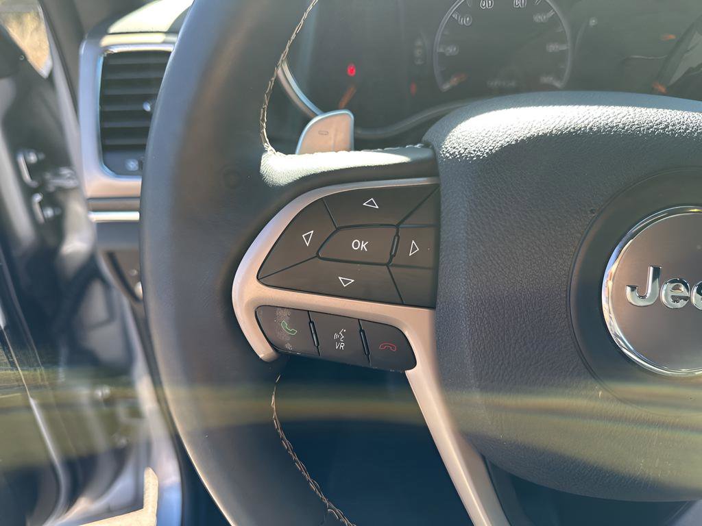 Used 2017 Jeep Grand Cherokee Limited w/ Trailer Tow Group IV image 30