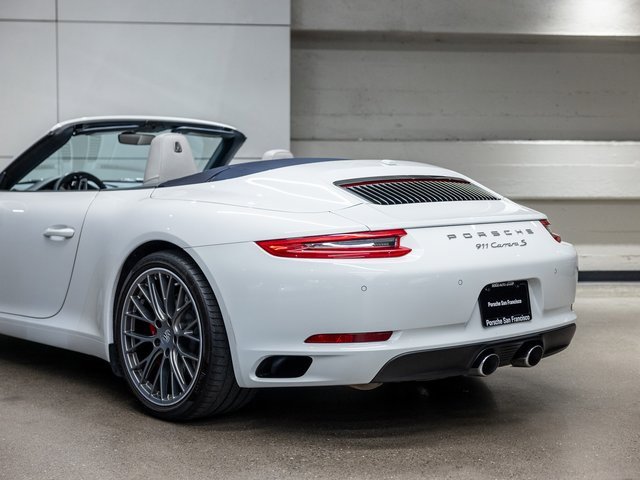 Used 2017 Porsche 911 Carrera S image 22
