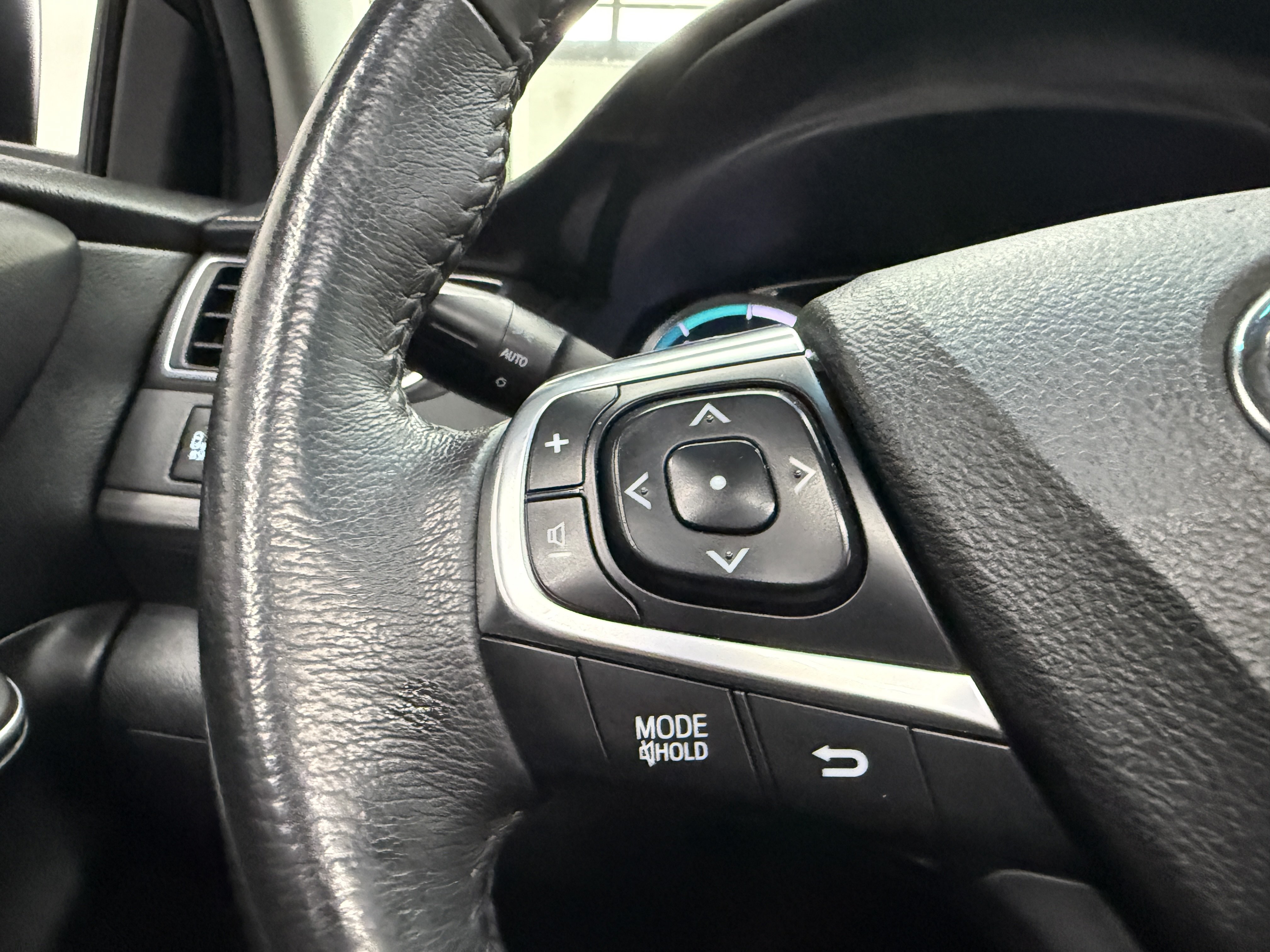 Used 2017 Toyota Camry XLE FWD image 14