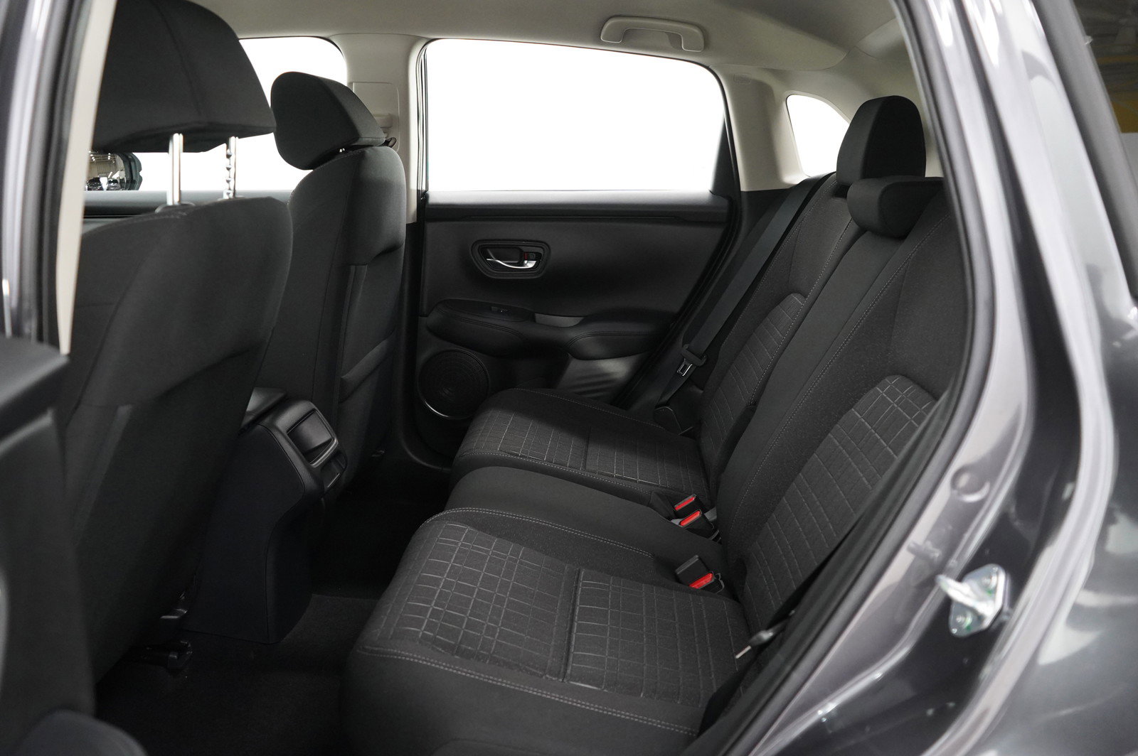 Used 2024 Honda HR-V LX image 15