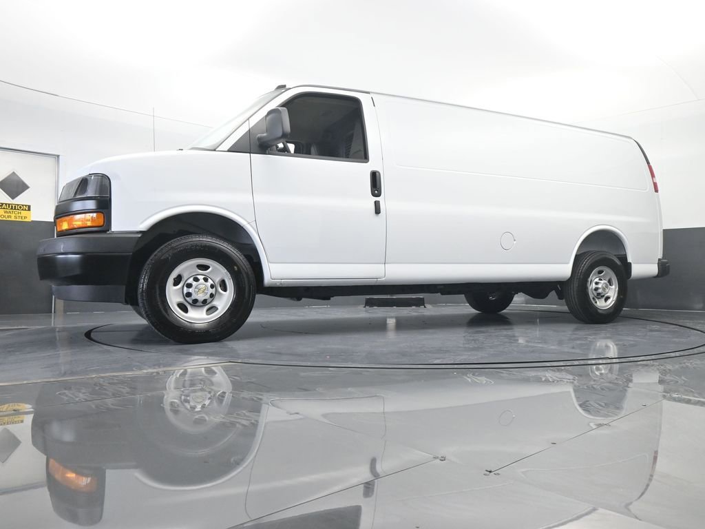 New 2025 Chevrolet Express 3500 Extended w/ Driver Convenience Package RWD image 50
