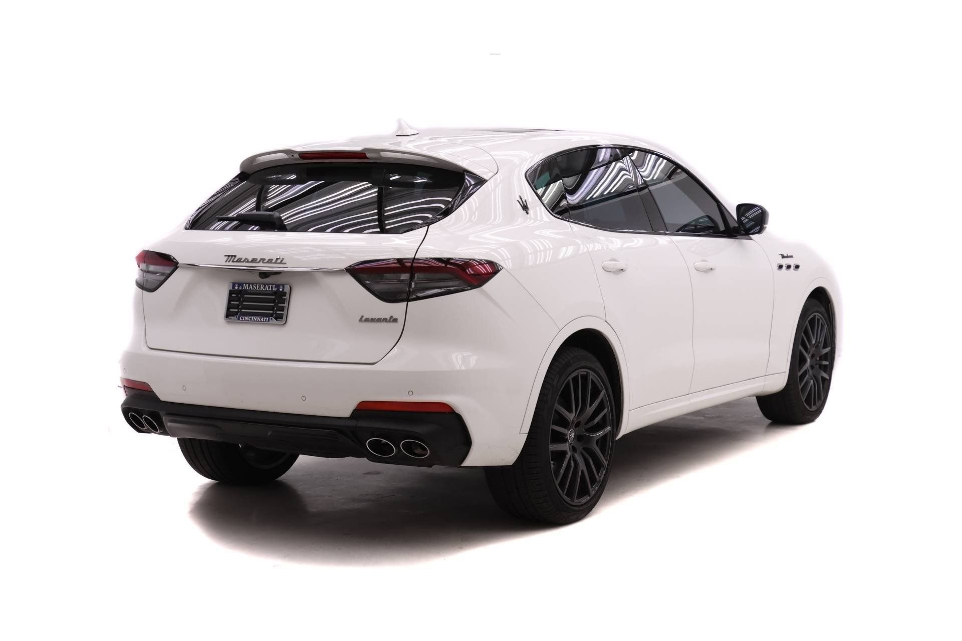 Used 2024 Maserati Levante Modena Ultima image 8