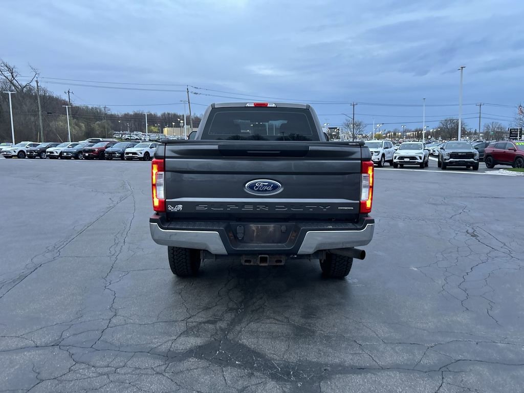 Used 2017 Ford F250 XL w/ STX Appearance Package image 7
