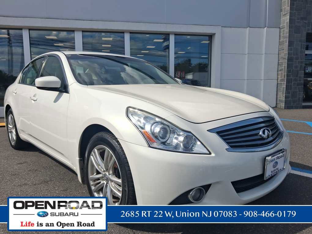 Used 2012 INFINITI G37 x Sedan w/ Premium Pkg AWD/4WD image 4