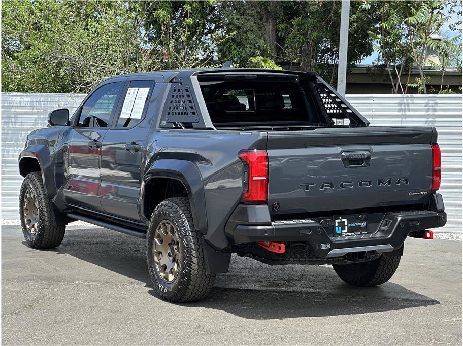 Used 2024 Toyota Tacoma 4x4 Double Cab Hybrid image 3