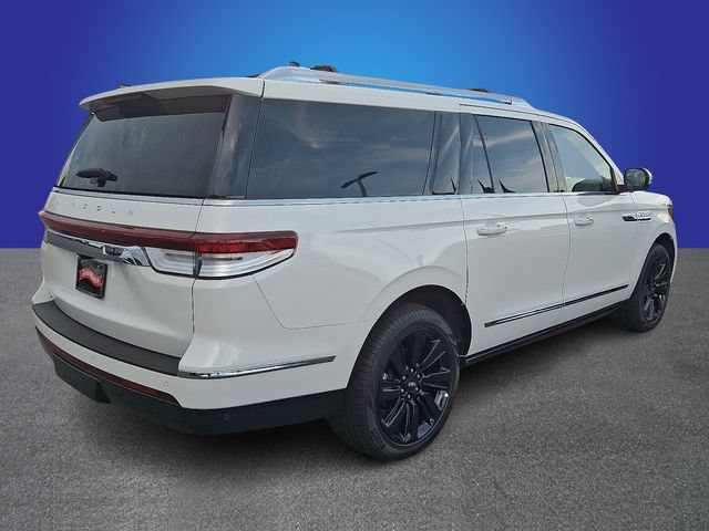 New 2024 Lincoln Navigator L Reserve AWD/4WD image 3