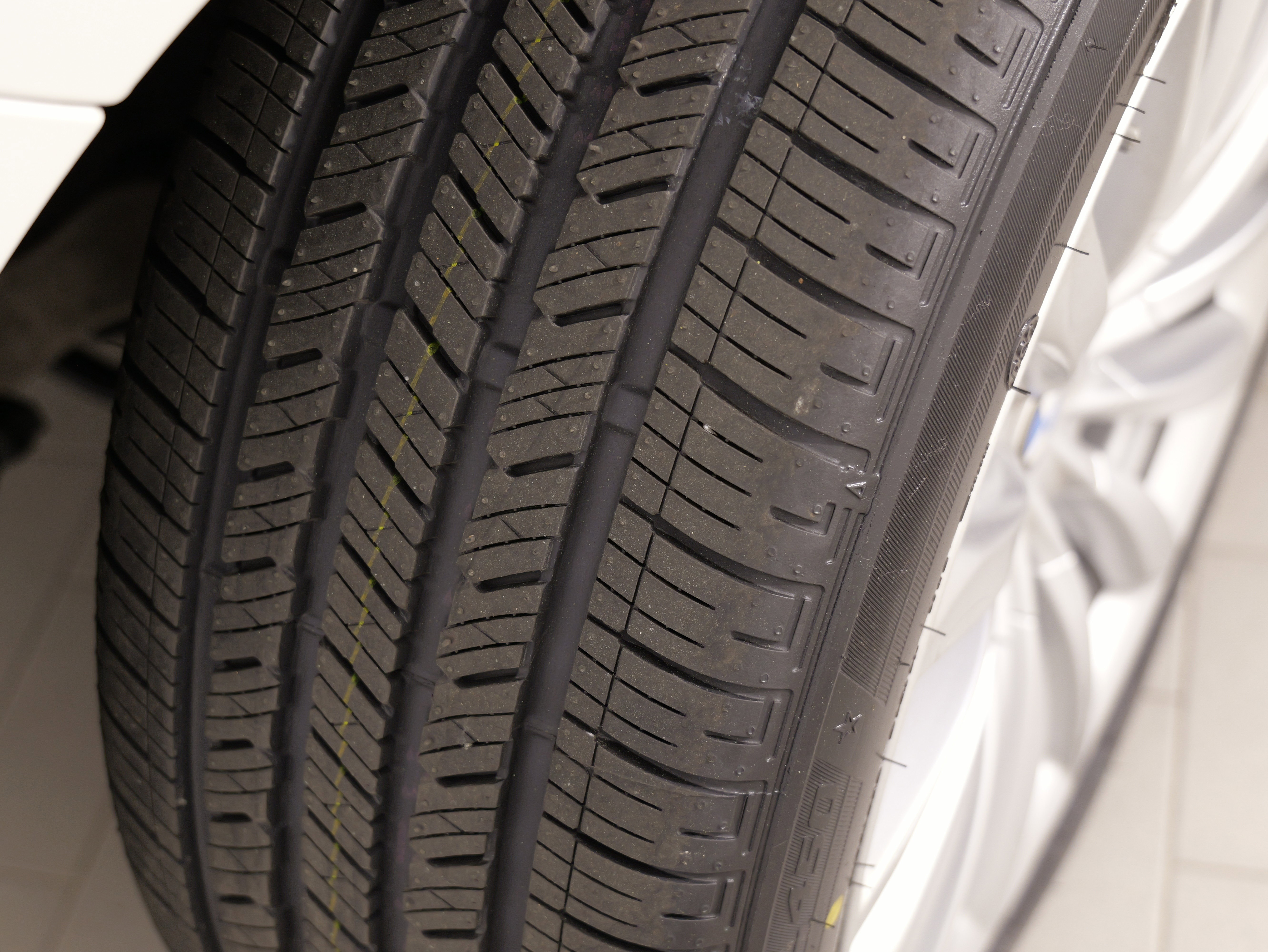 Used 2022 BMW 740i xDrive image 65