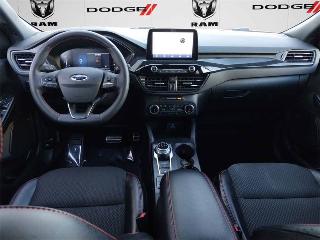 Used 2023 Ford Escape ST-Line image 8