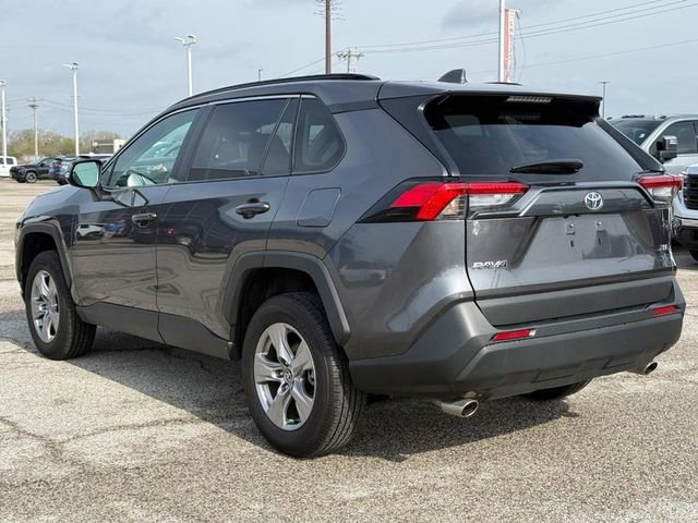 Used 2025 Toyota RAV4 XLE w/ Weather Package FWD video 3