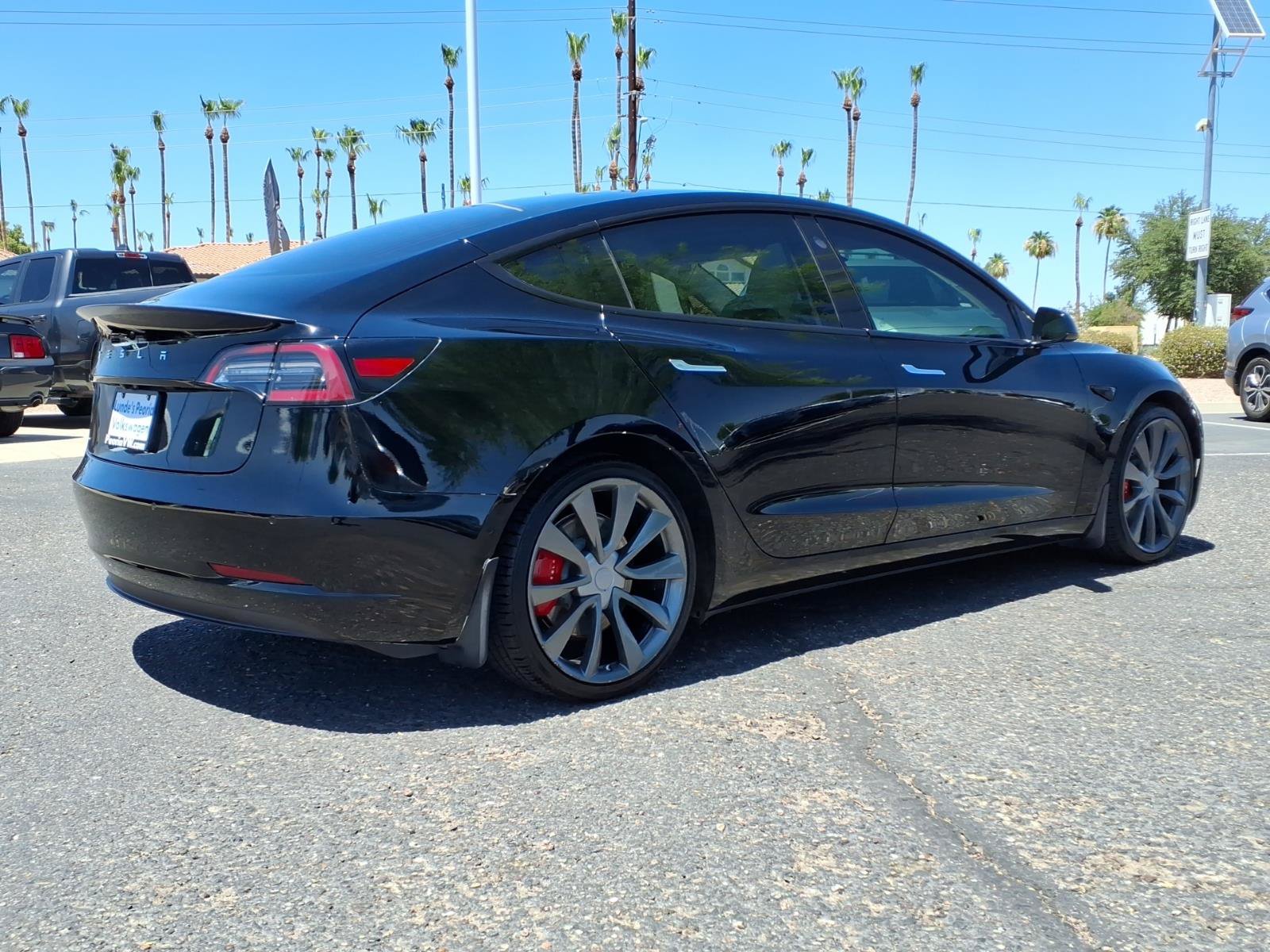Used 2019 Tesla Model 3 Long Range AWD/4WD image 4