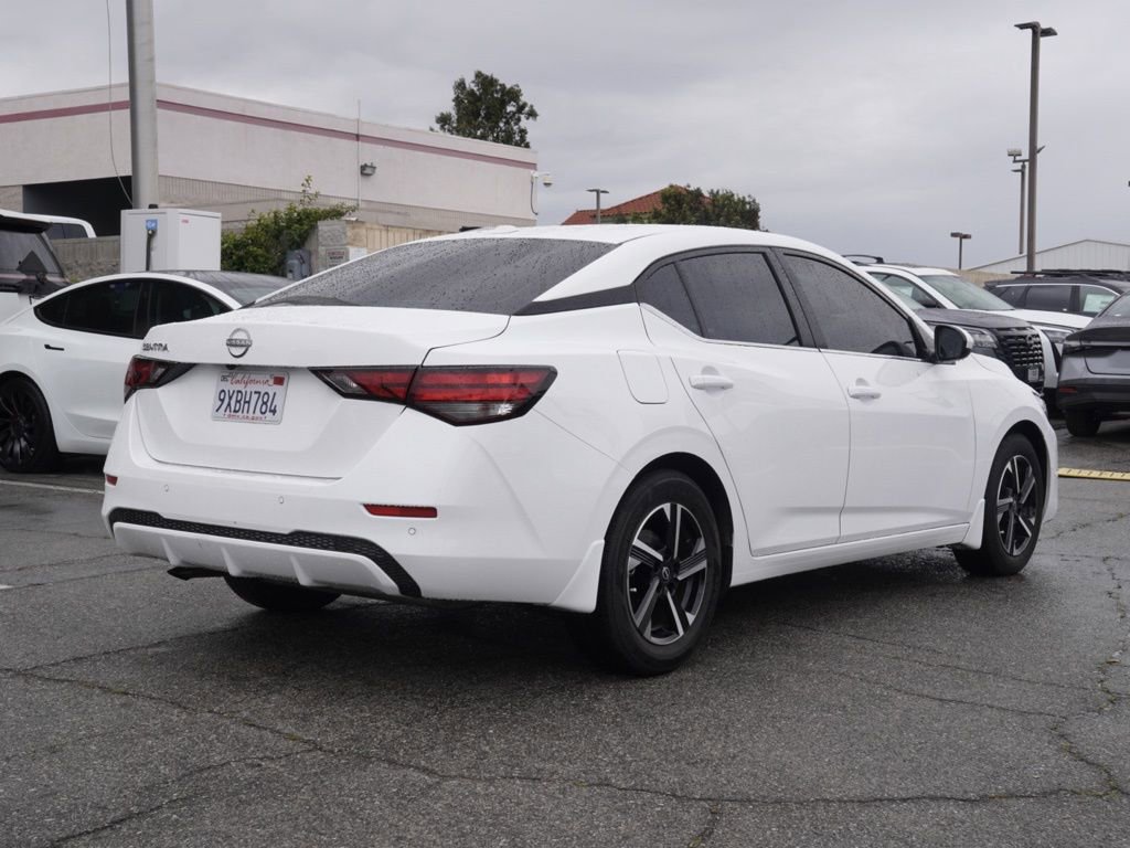 Certified 2025 Nissan Sentra SV FWD image 4