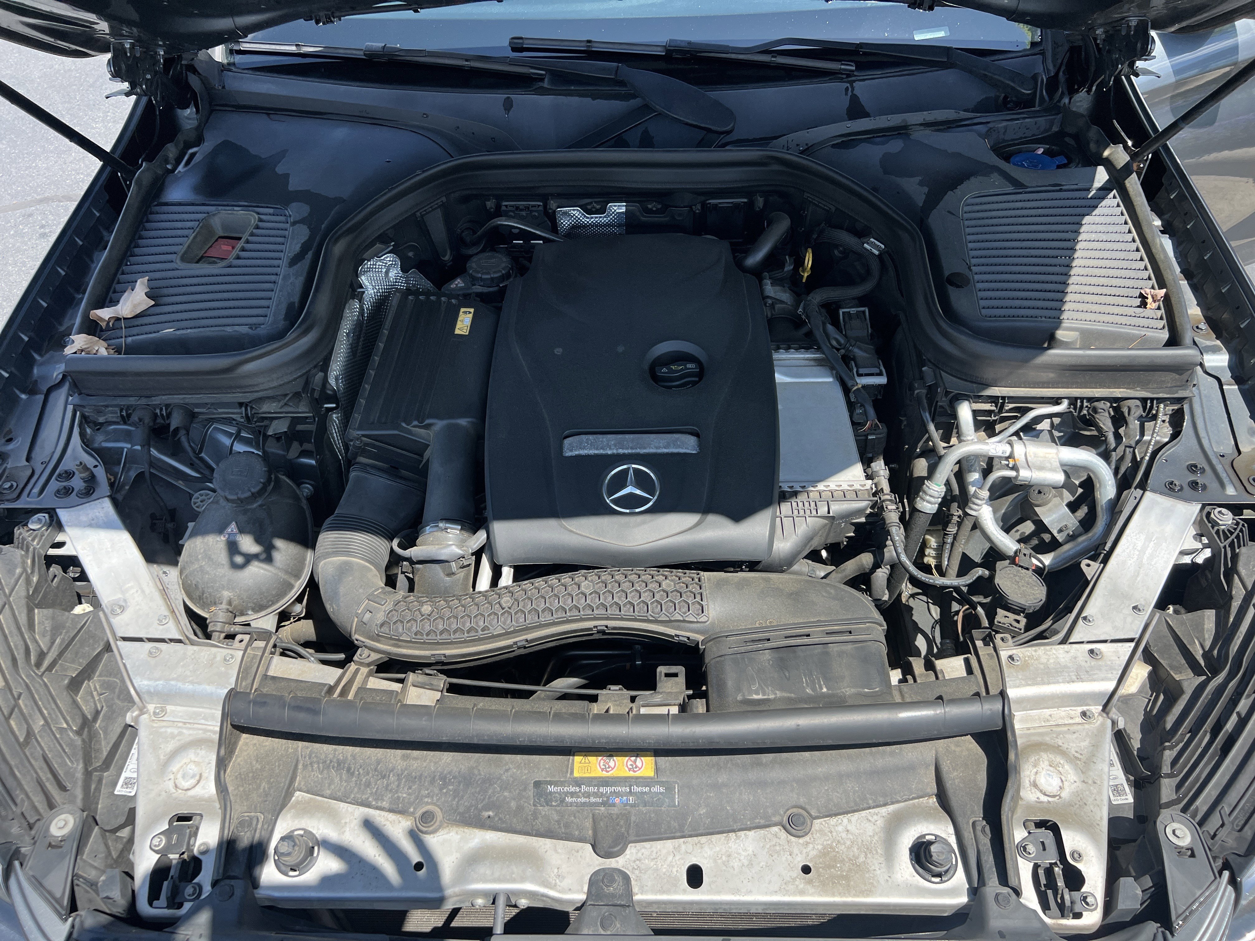 Used 2017 Mercedes-Benz GLC 300 image 35