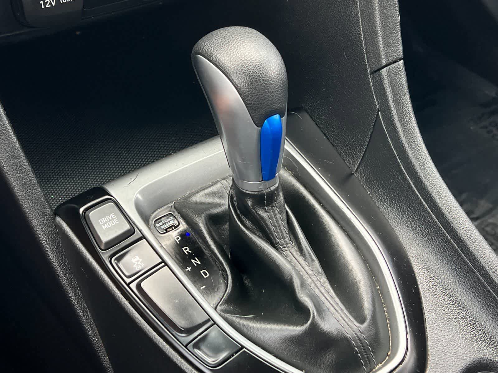 Used 2019 Hyundai Veloster 2.0 FWD image 21
