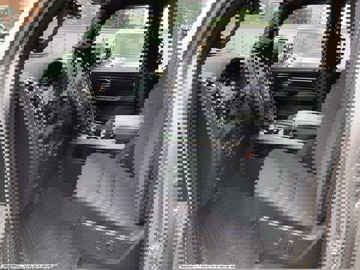 Used 2024 RAM 1500 Lone Star image 12