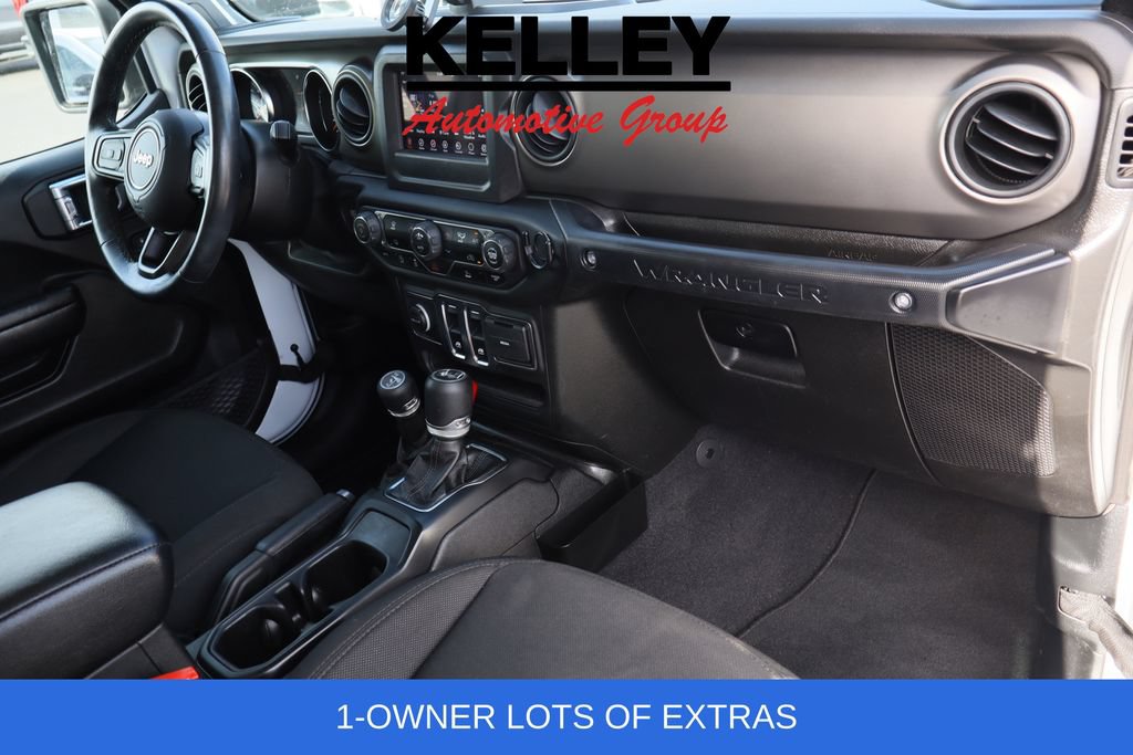 Used 2021 Jeep Wrangler Sport AWD/4WD image 28