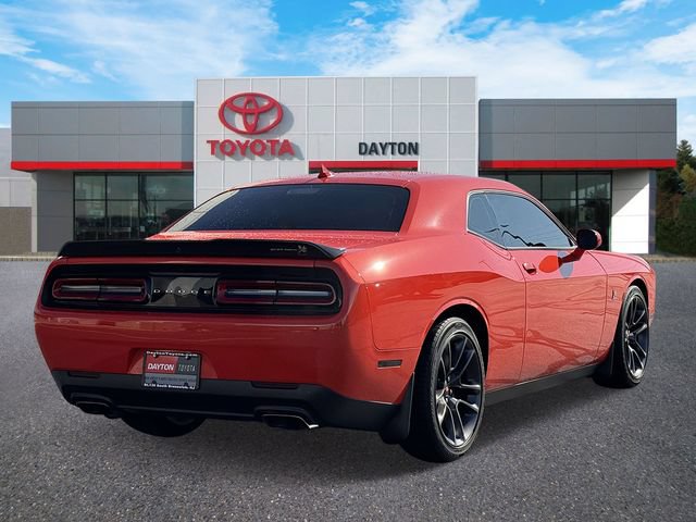 Used 2022 Dodge Challenger R/T Scat Pack w/ Driver Convenience Group RWD image 5