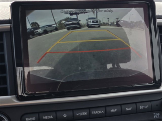 Used 2021 Hyundai Venue image 17