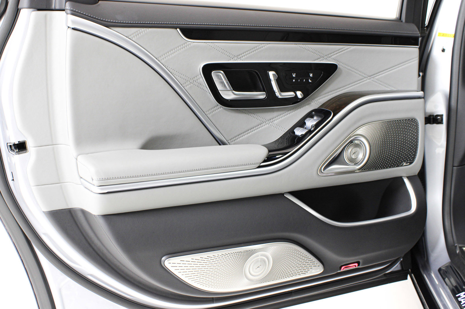 Used 2024 Mercedes-Benz Maybach S 680 4MATIC image 46