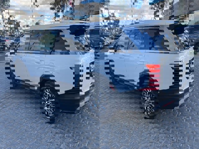 New 2026 Hyundai Palisade SE image 2