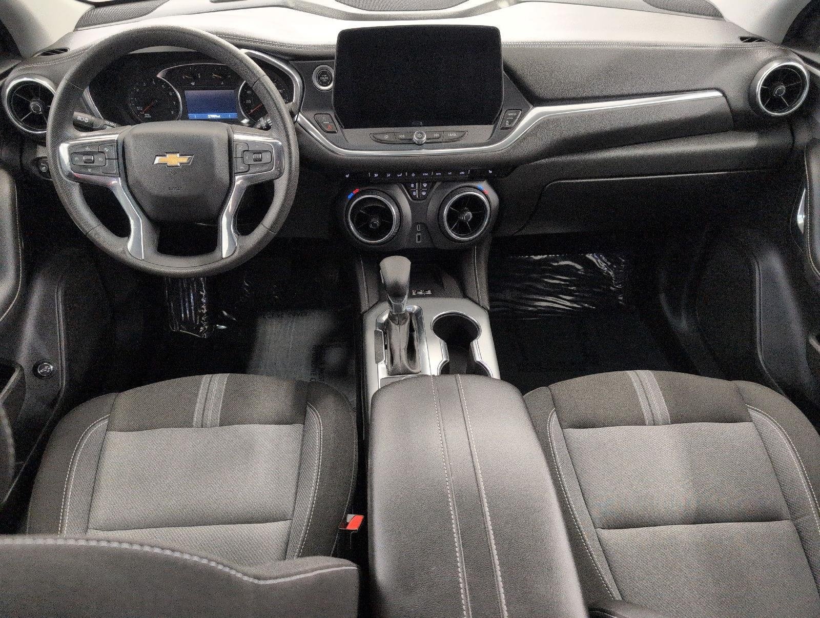 Used 2023 Chevrolet Blazer LT w/ Convenience Package AWD/4WD image 6