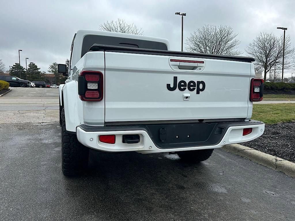 Used 2022 Jeep Gladiator Overland image 9