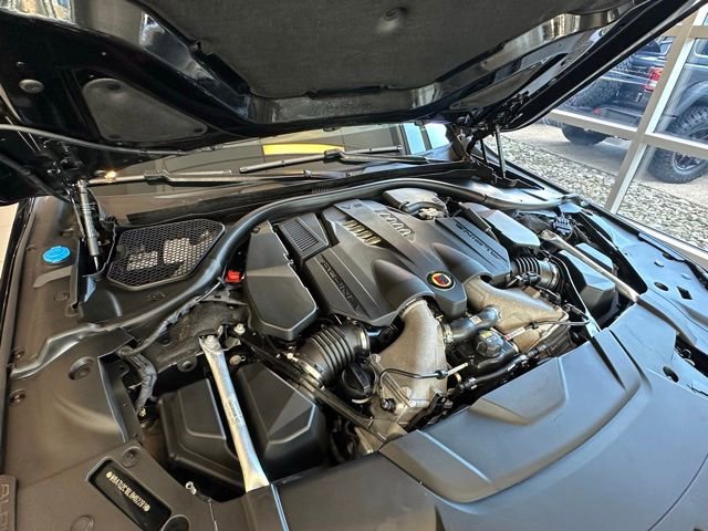 Used 2020 BMW ALPINA B7 xDrive w/ Luxury Rear Seating Package image 13