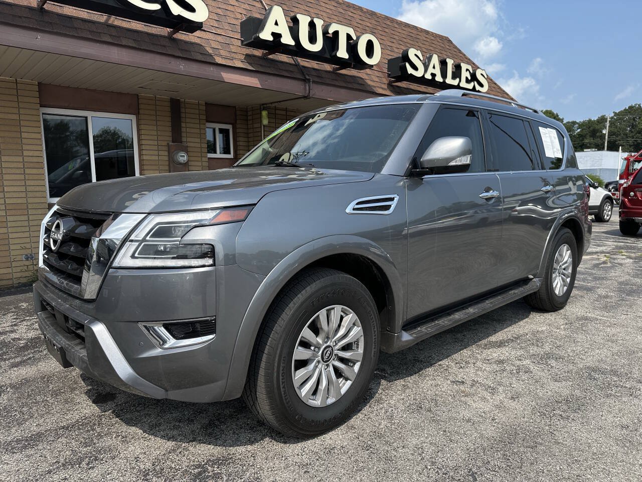 Used 2024 Nissan Armada SV AWD/4WD image 21