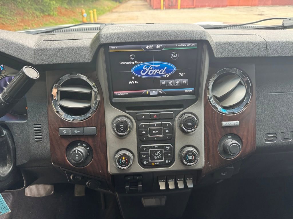 Used 2016 Ford F250 Lariat w/ Chrome Package image 23
