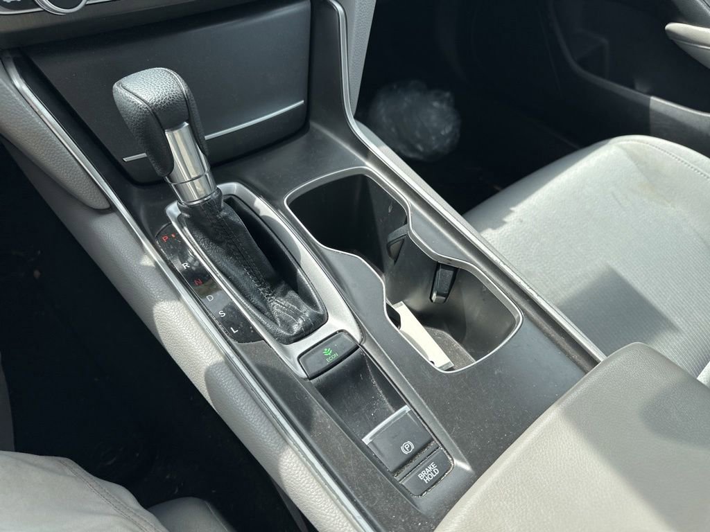 Used 2018 Honda Accord LX image 22