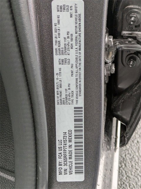 New 2026 RAM 1500 4x4 Crew Cab image 32