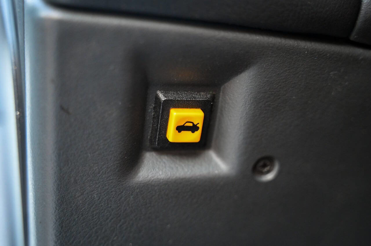 Used 1997 Chevrolet Camaro Z28 image 73