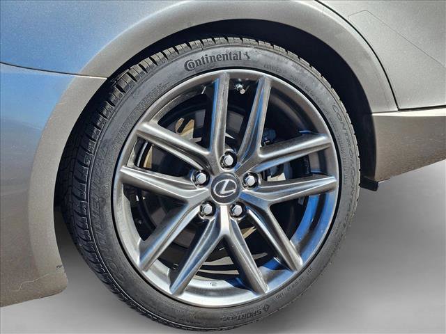 Used 2018 Lexus IS 300 image 20