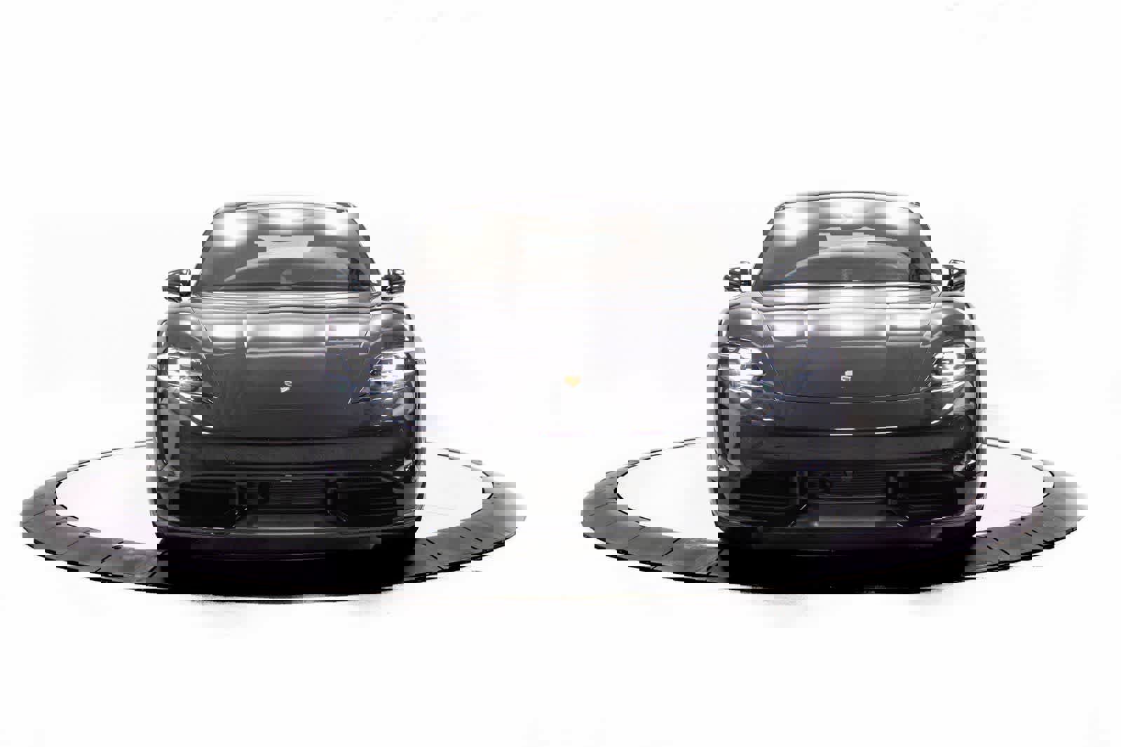 Certified 2020 Porsche Taycan Turbo S image 10