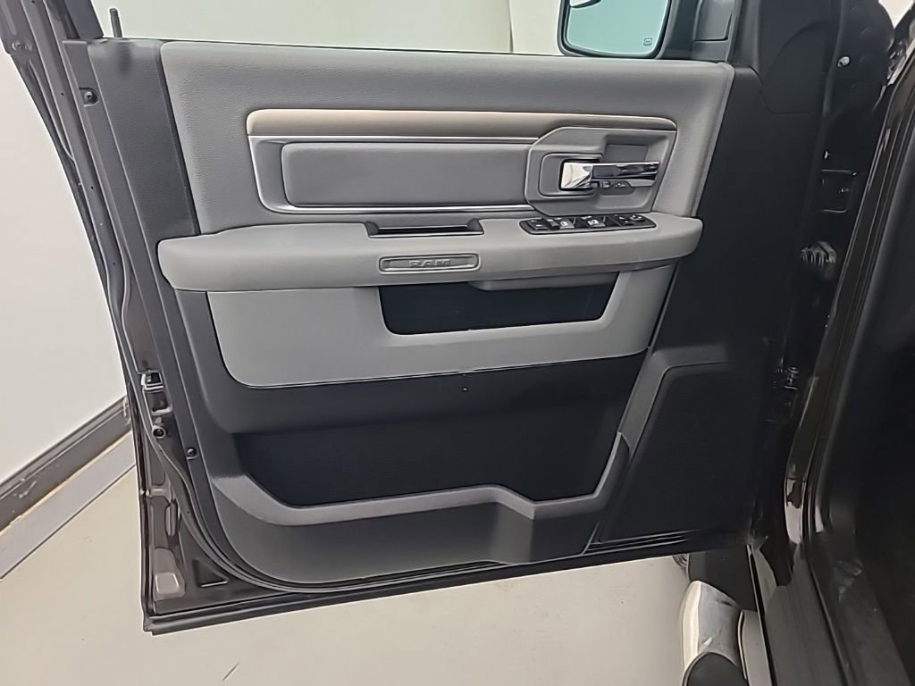 Used 2016 RAM 1500 Big Horn AWD/4WD image 23