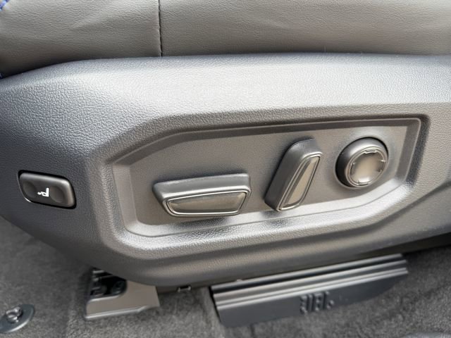 New 2026 Toyota Tundra Platinum AWD/4WD image 27