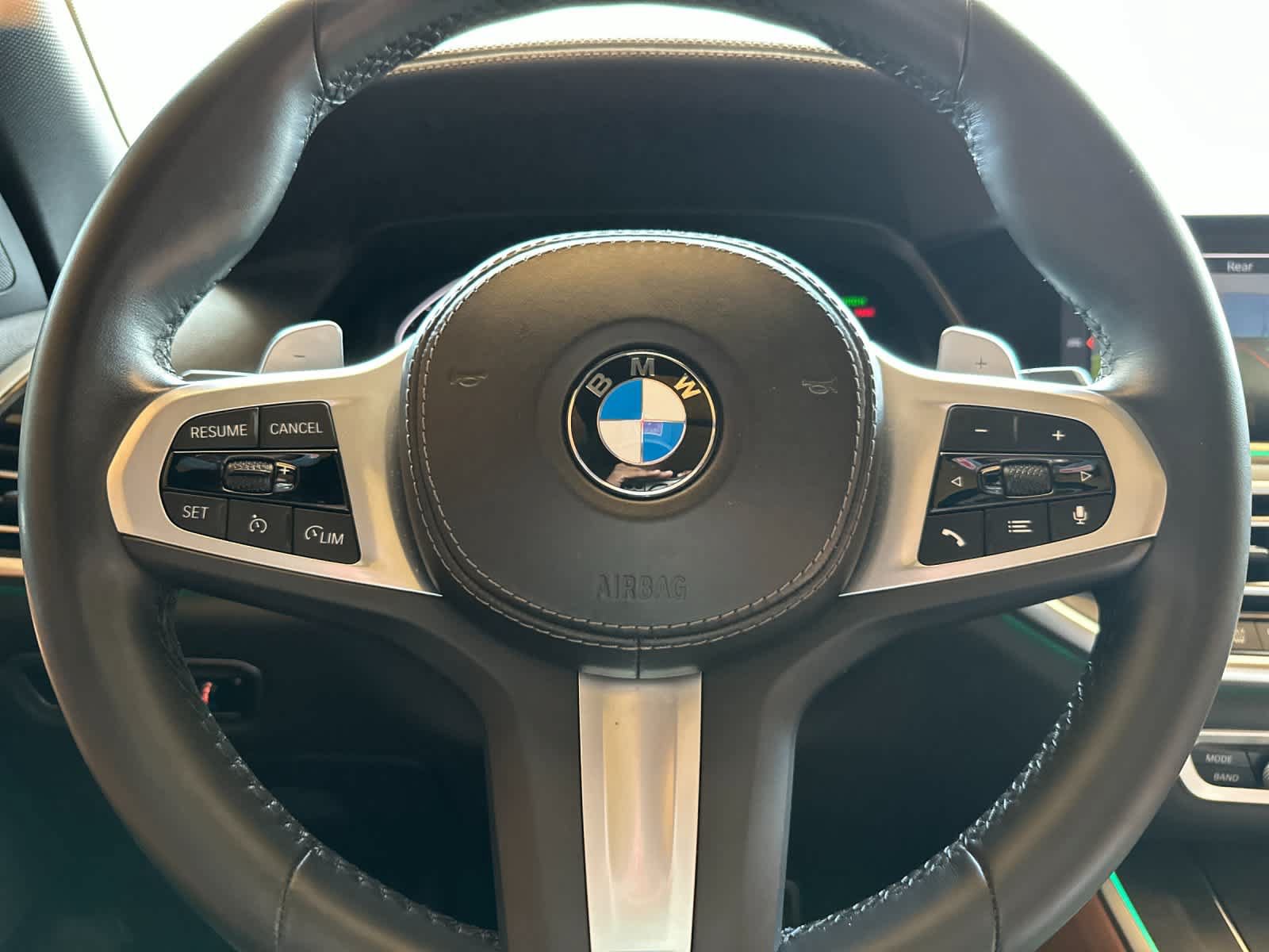 Used 2022 BMW X5 xDrive40i w/ M Sport Package AWD/4WD image 24