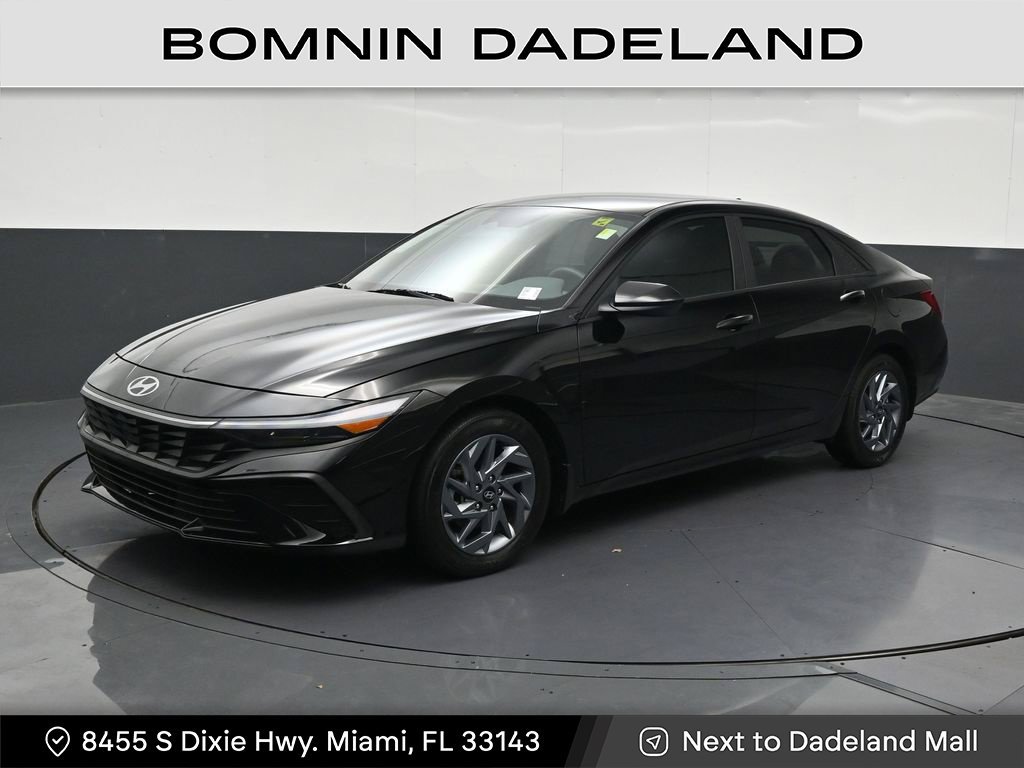 Used 2024 Hyundai Elantra SEL