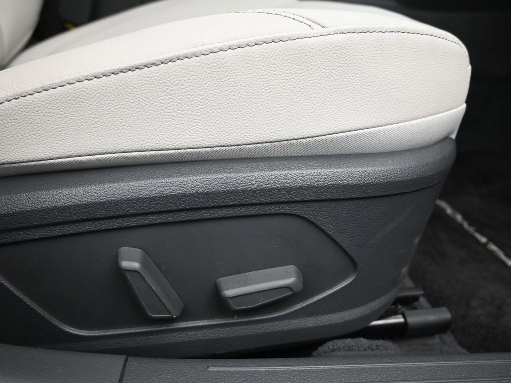 Used 2022 Hyundai Sonata Limited FWD image 8