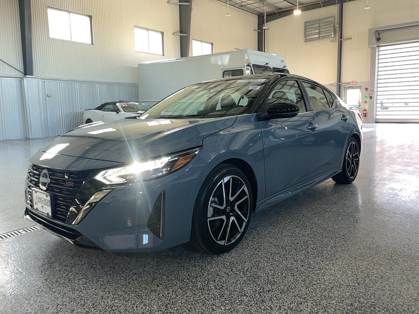 Used 2025 Nissan Sentra SR w/ SR Premium Package FWD image 3