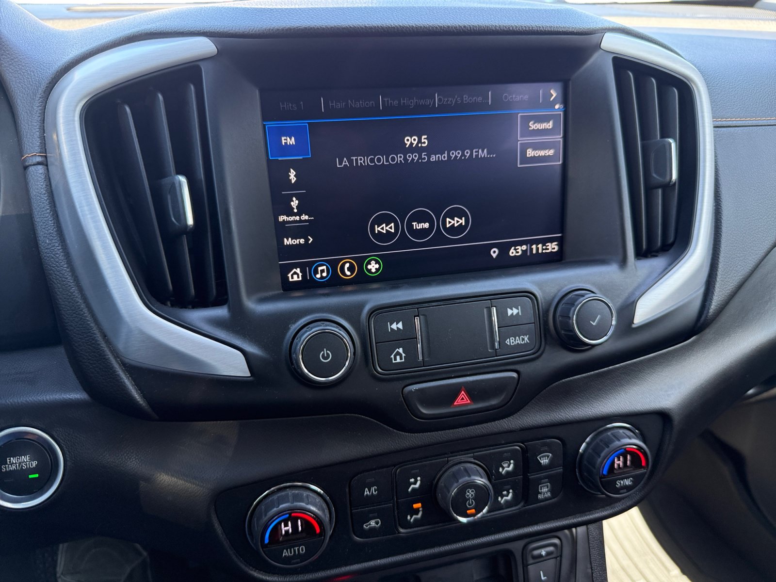 Used 2020 GMC Terrain SLT w/ Preferred Package FWD image 12