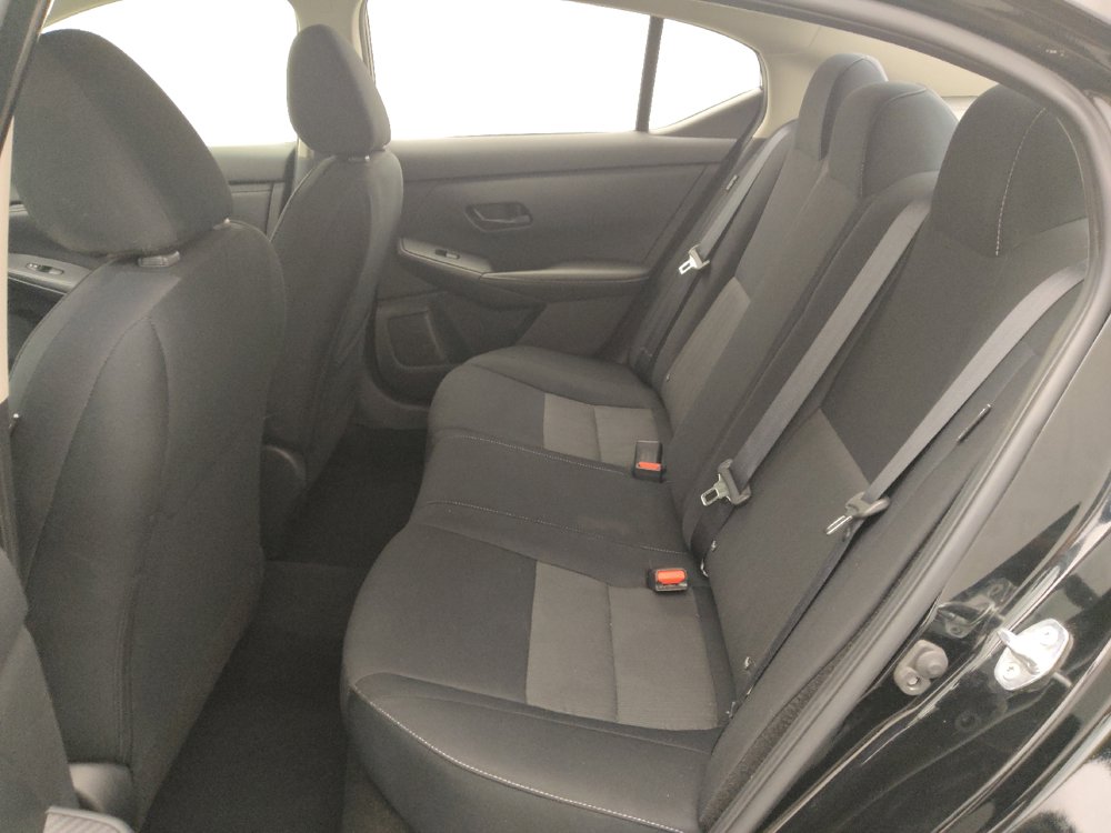 Used 2024 Nissan Sentra SV FWD image 18