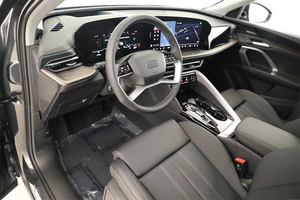 New 2025 Audi Q5 Premium Plus image 15