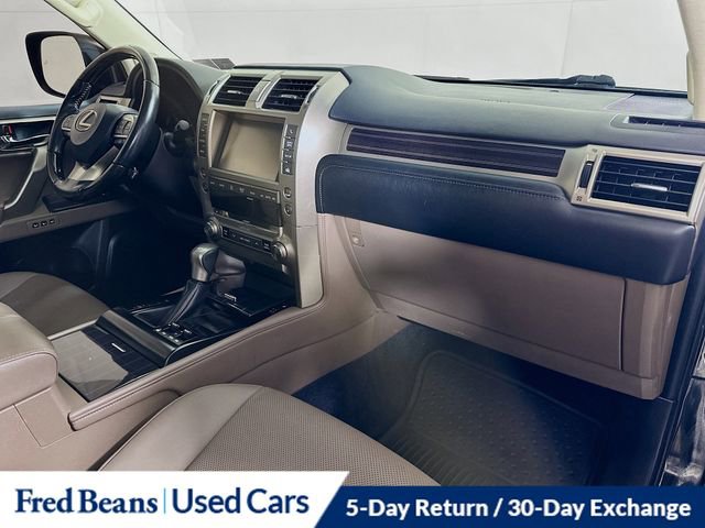 Used 2020 Lexus GX 460 Premium image 32