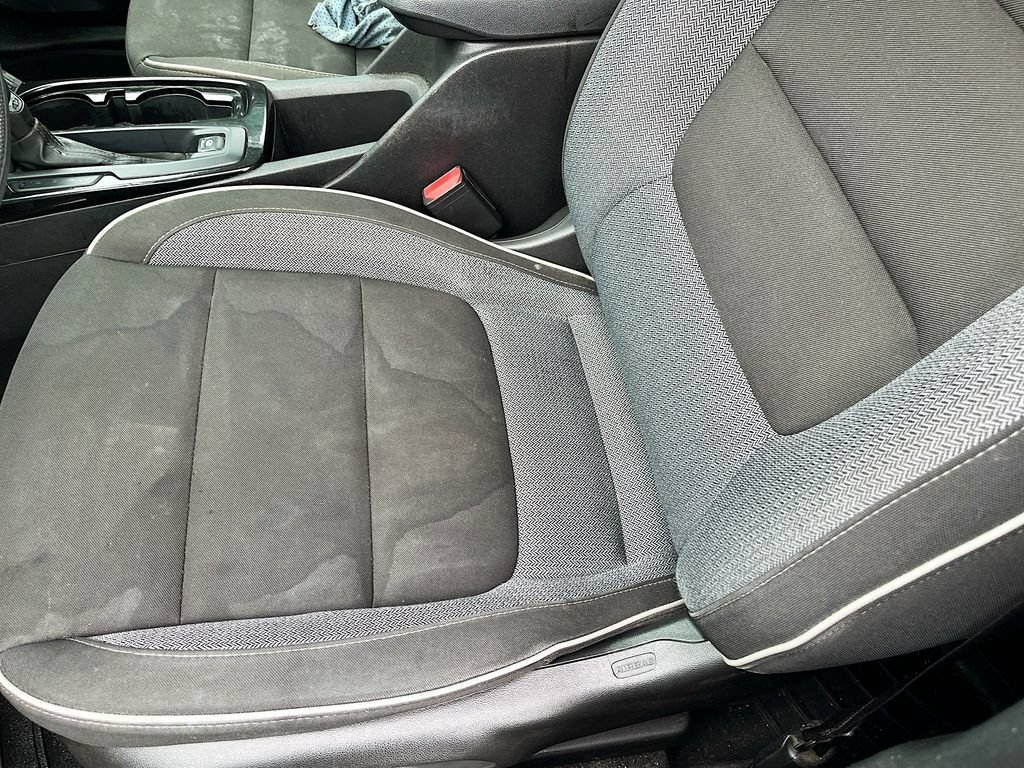 Used 2022 Chevrolet TrailBlazer LT w/ Convenience Package AWD/4WD image 19