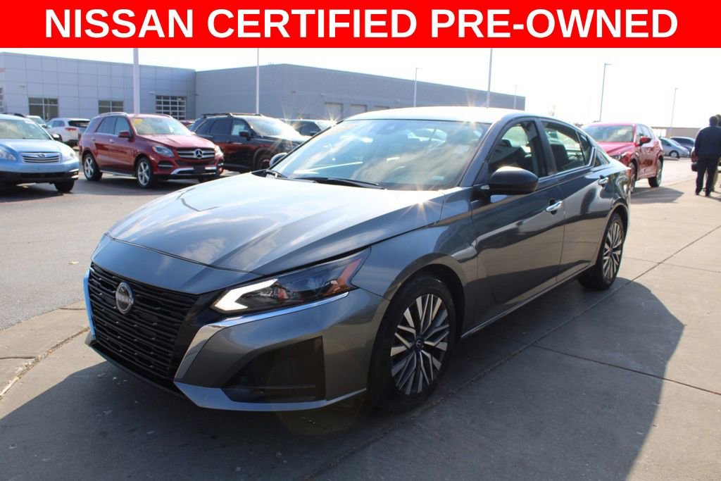 Certified 2024 Nissan Altima 2.5 SV image 3