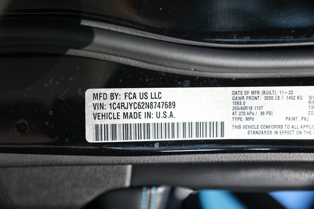 Used 2022 Jeep Grand Cherokee Trailhawk w/ Advanced Protech Group II AWD/4WD image 40