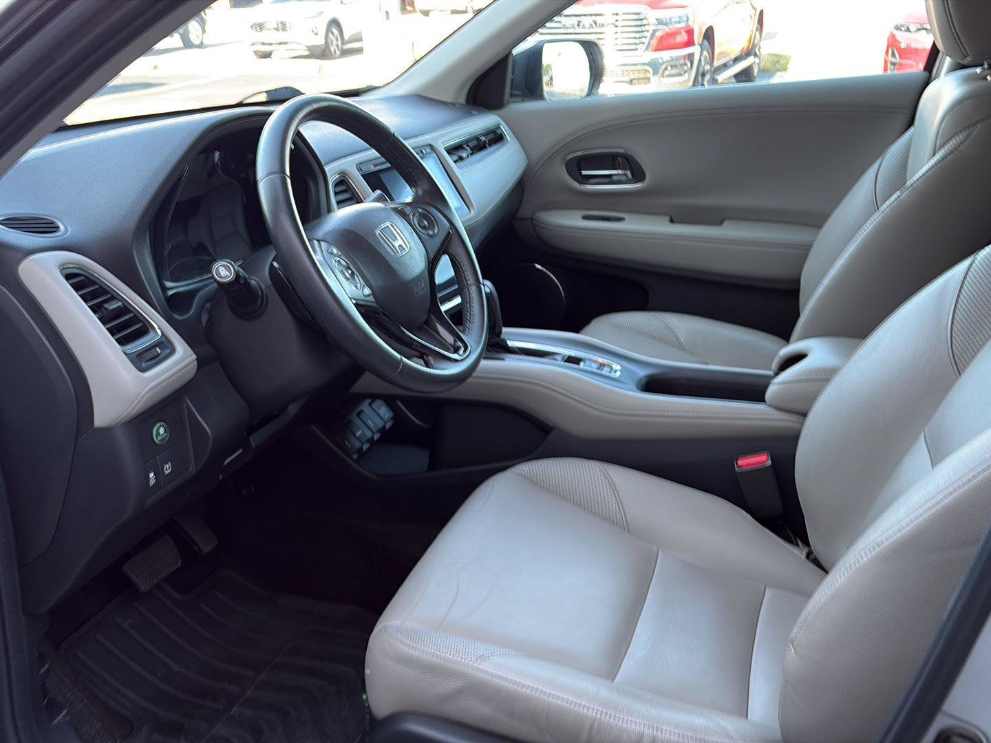 Used 2016 Honda HR-V EX-L image 5