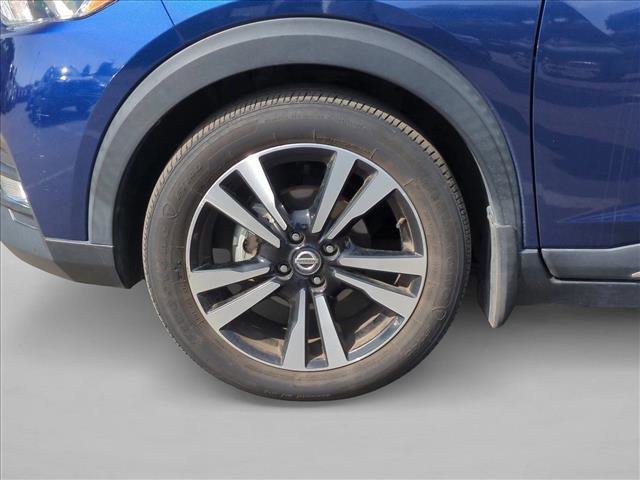 Used 2019 Nissan Kicks SR w/ SR Premium Package image 13